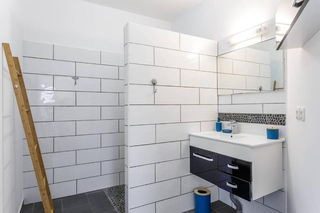 Corail - Maison 2 Chambres A 50 M De La Plage De L'Etang-Sale-Les-Bains Eksteriør billede